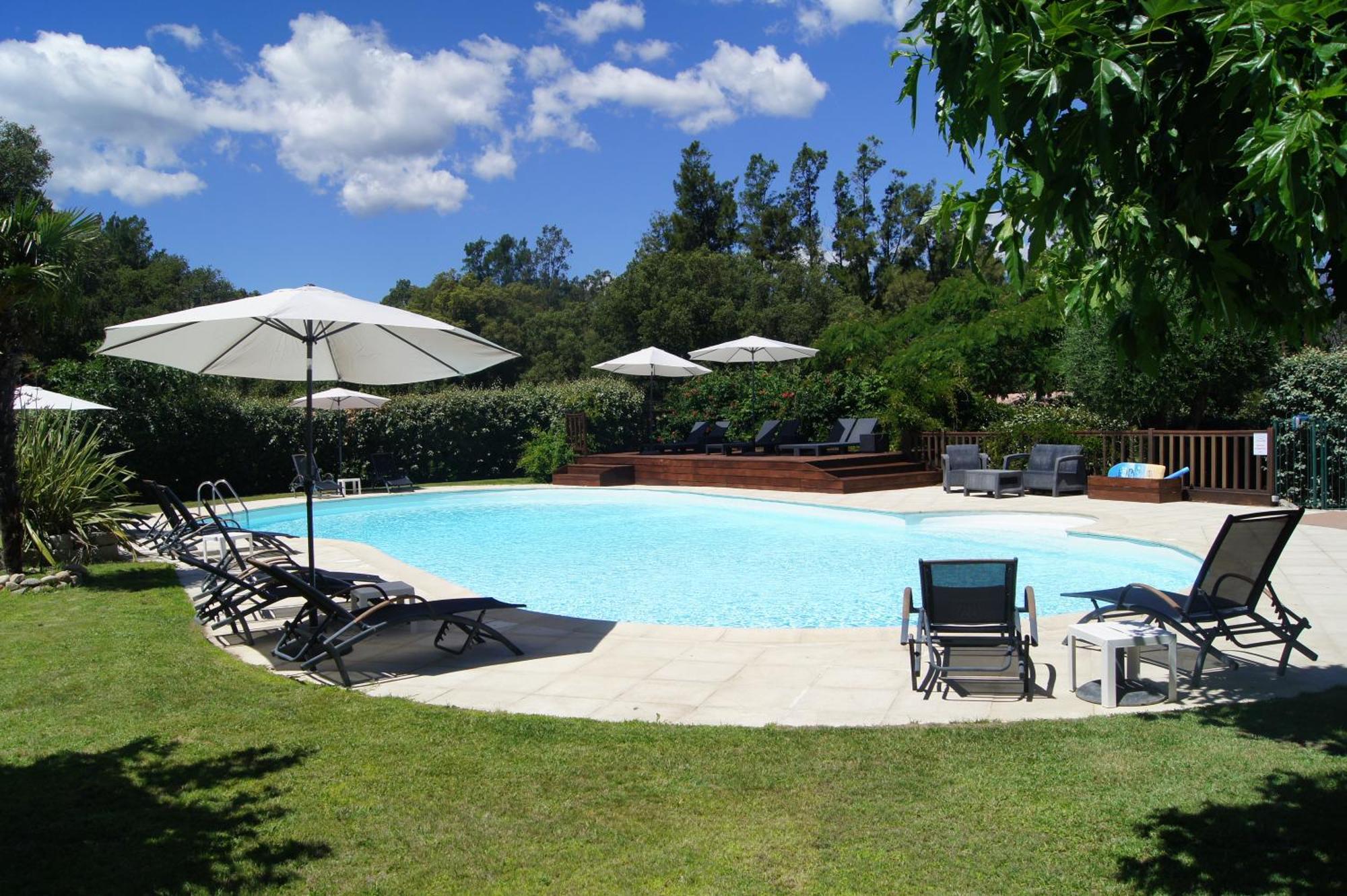 Residence Les Jardins De Sainte-Lucie "Piscine Chauffee" Exteriér fotografie
